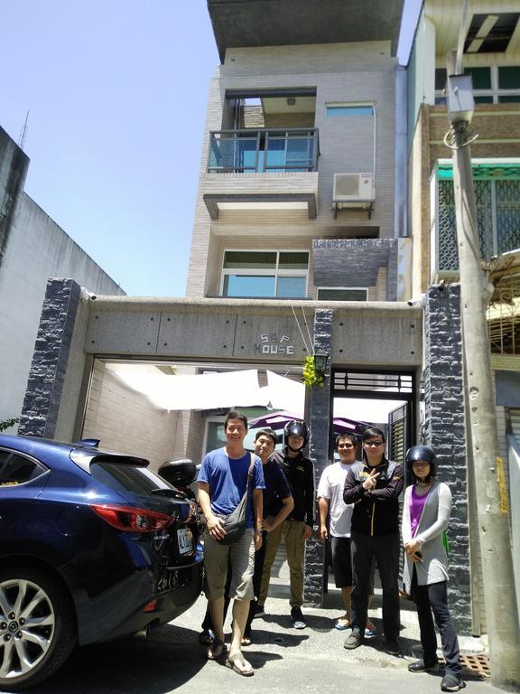Appartamento S & P House Tainan Esterno foto